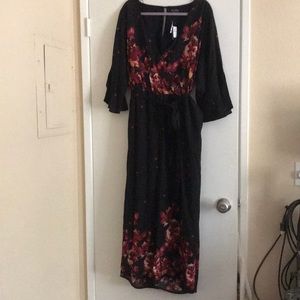 Black floral jumpsuit size xxl